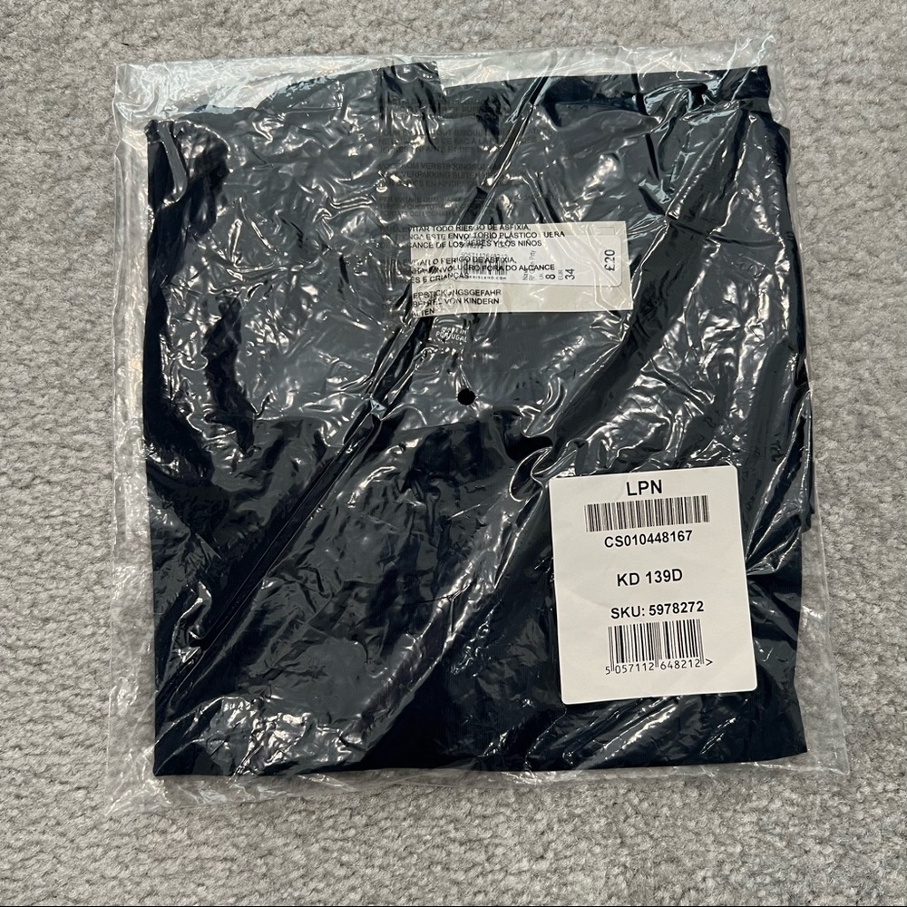 River Island Ruffle Cold Shoulder Top - Picture 10 of 12